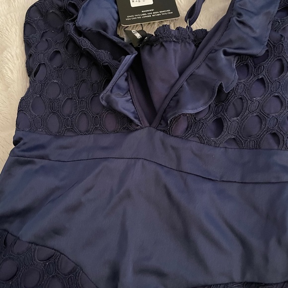 Pretty Little Thing Dress - Picture 5 of 7